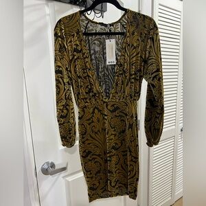Boohoo Black and Gold Long Sleeve Dress